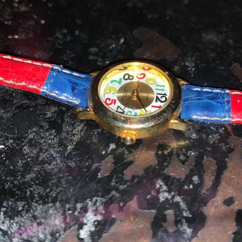 Collezio  Watch - Picture 4 of 4